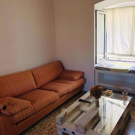 Laluzaki Apartment Spetses Town ภายนอก รูปภาพ
