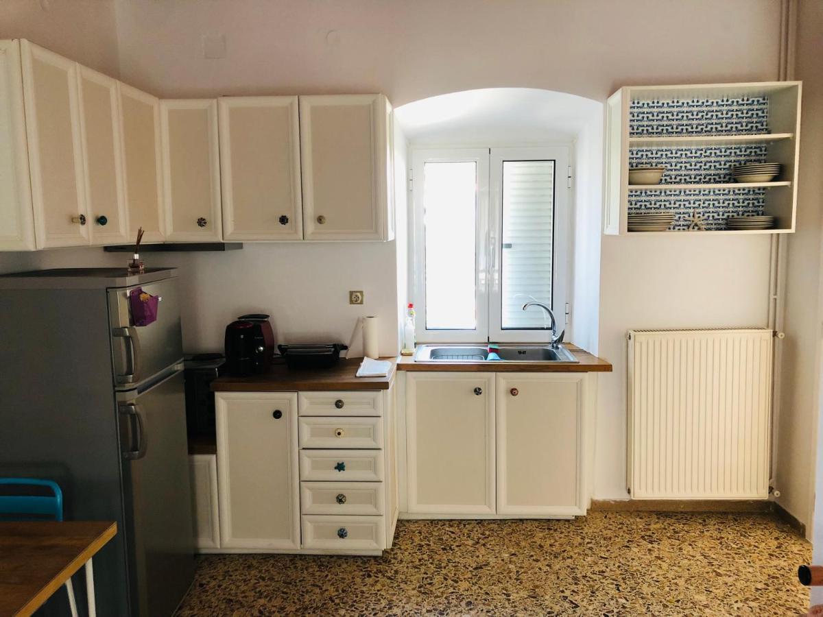 Laluzaki Apartment Spetses Town ภายนอก รูปภาพ